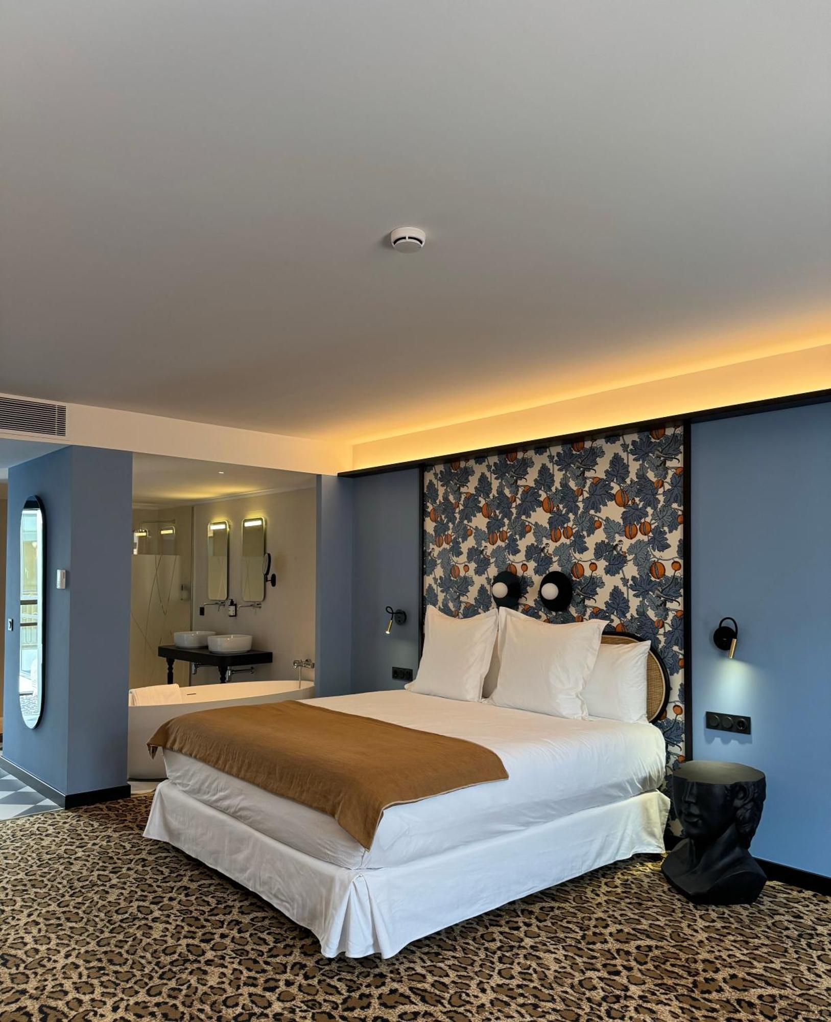 Hotel Divino & Apartments Figueres  Eksteriør bilde