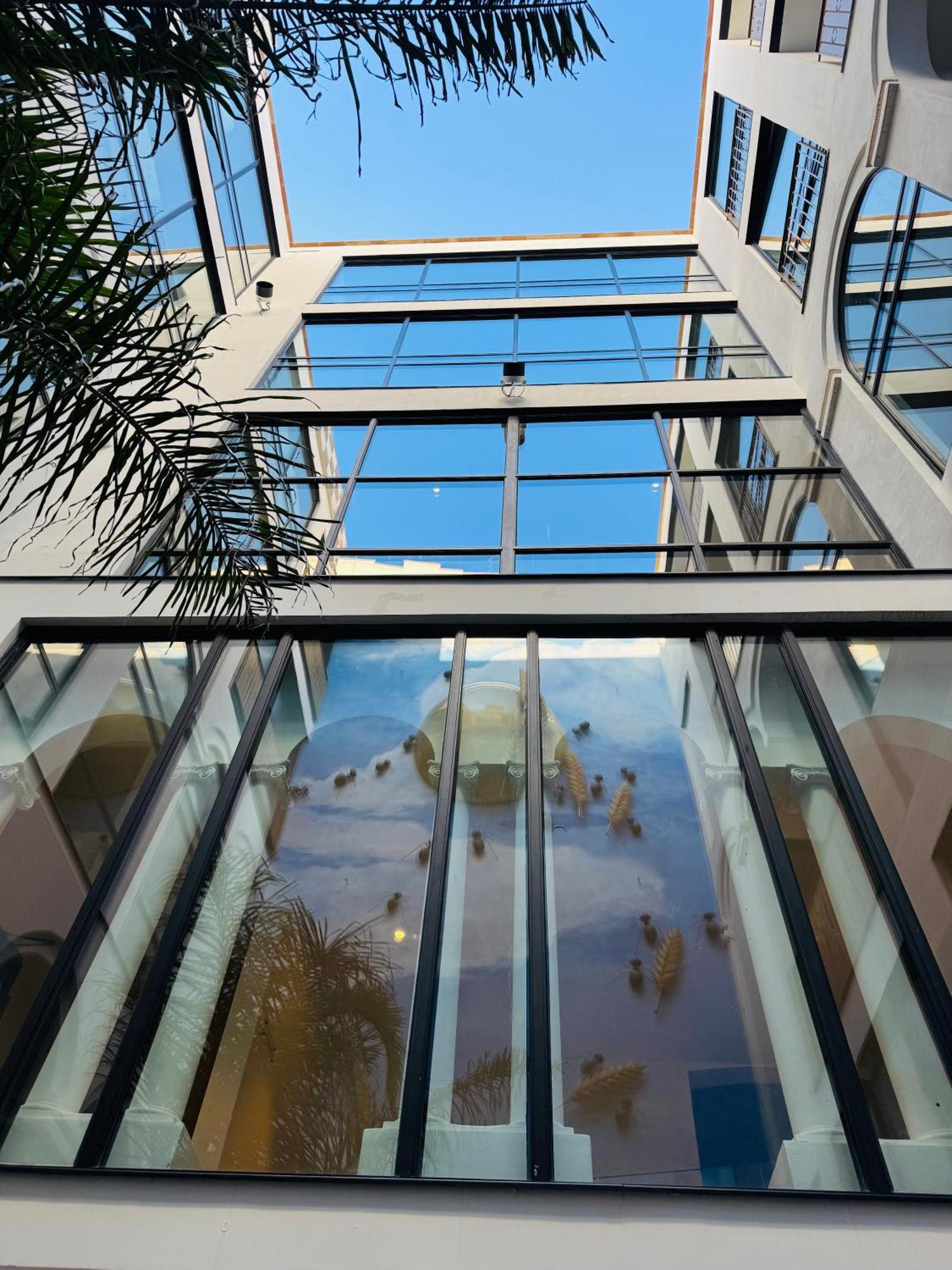 Hotel Divino & Apartments Figueres  Eksteriør bilde