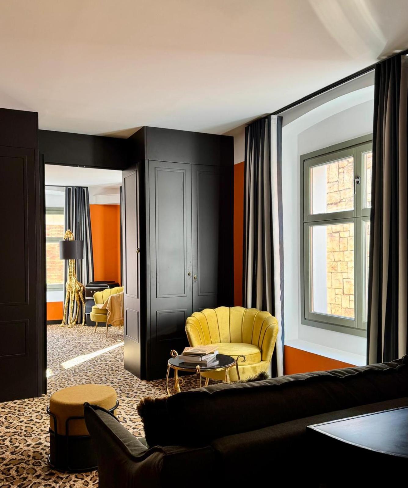 Hotel Divino & Apartments Figueres  Eksteriør bilde