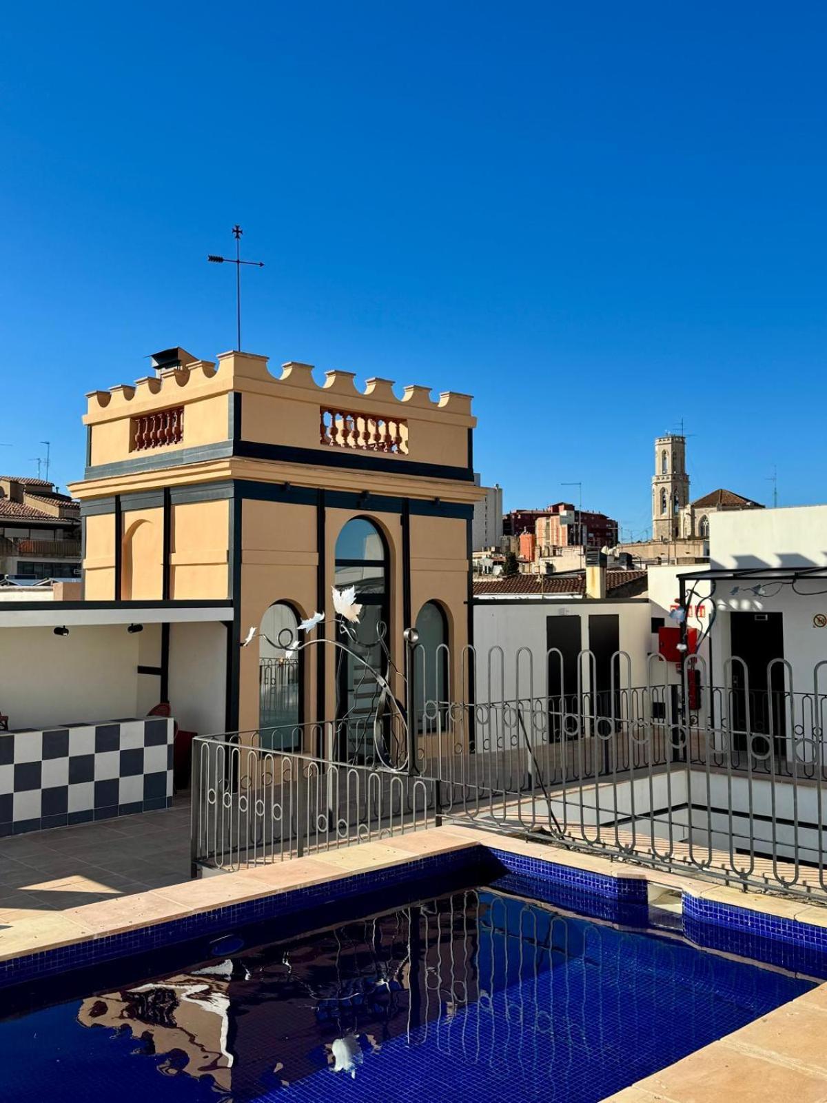 Hotel Divino & Apartments Figueres  Eksteriør bilde