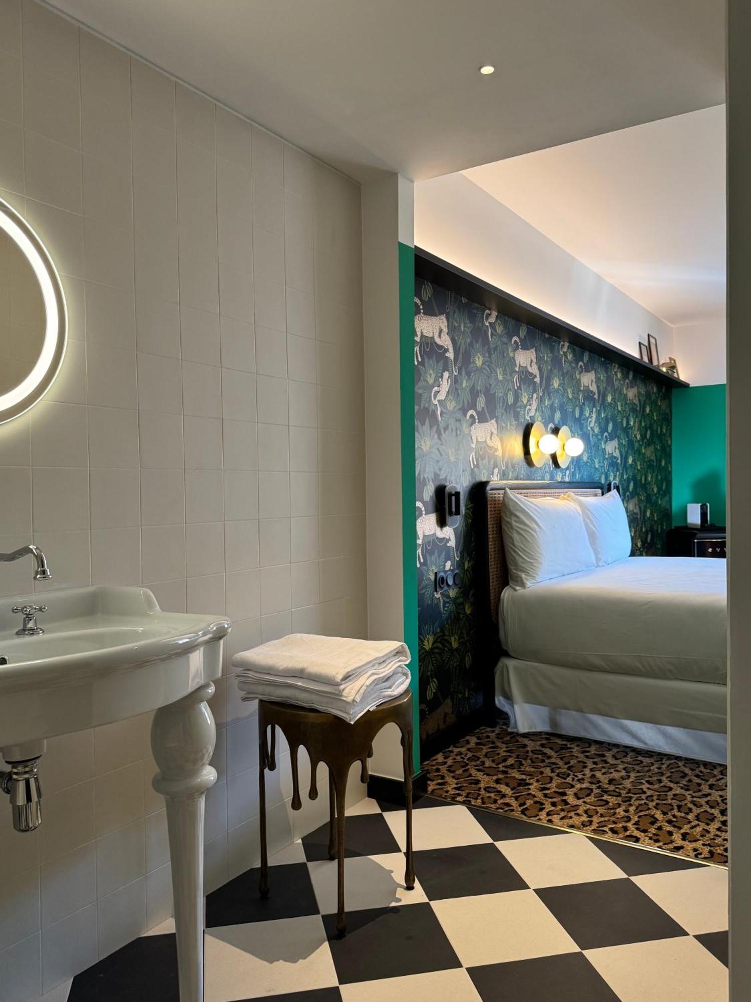 Hotel Divino & Apartments Figueres  Eksteriør bilde